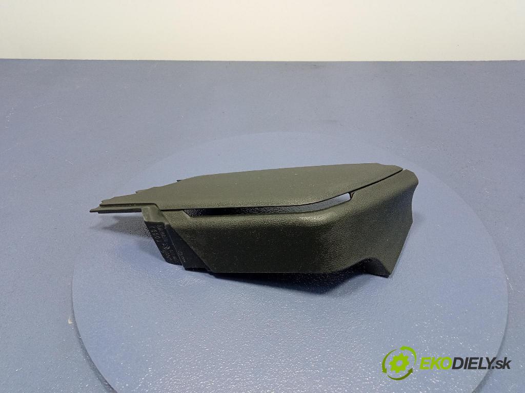 Audi SQ8 2022 kryt Plast: Interiéry: 4M8868605