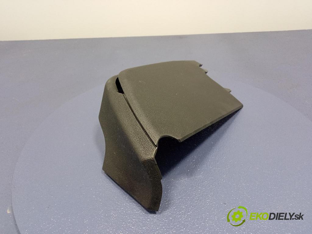 Audi SQ8 2022 kryt Plast: Interiéry: 4M8868605