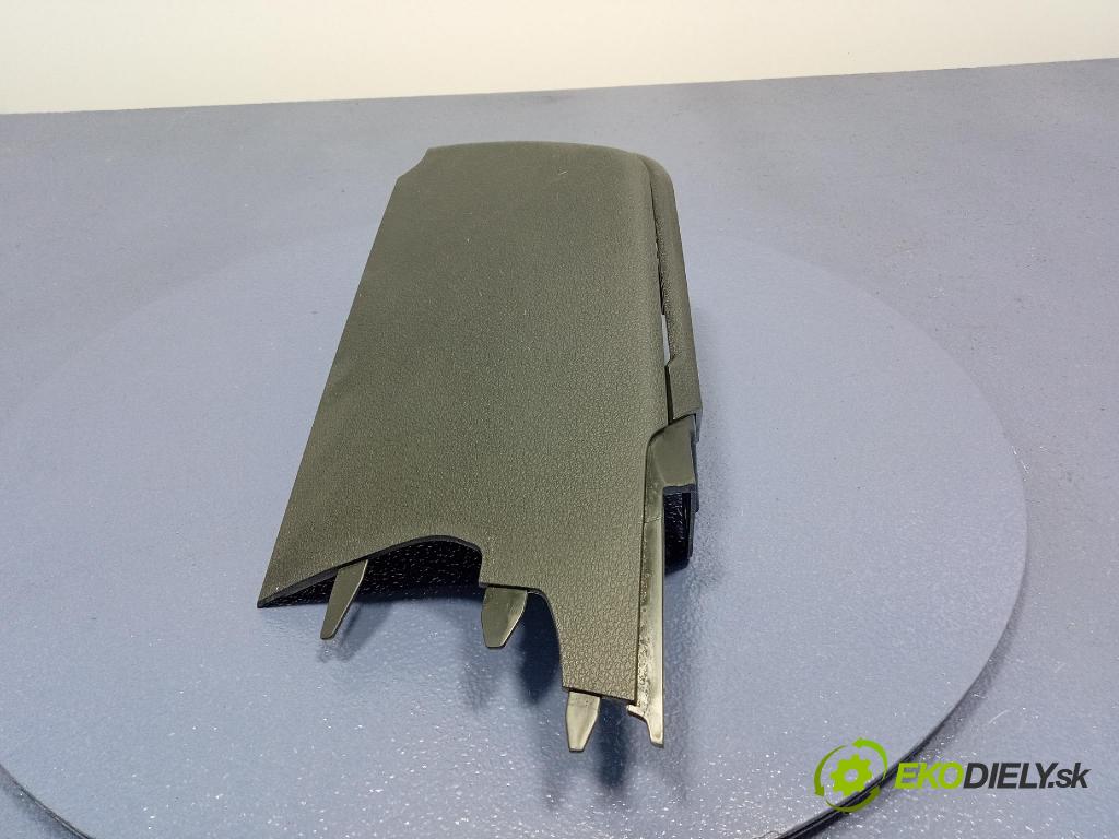 Audi SQ8 2022 kryt Plast: Interiéry: 4M8868605