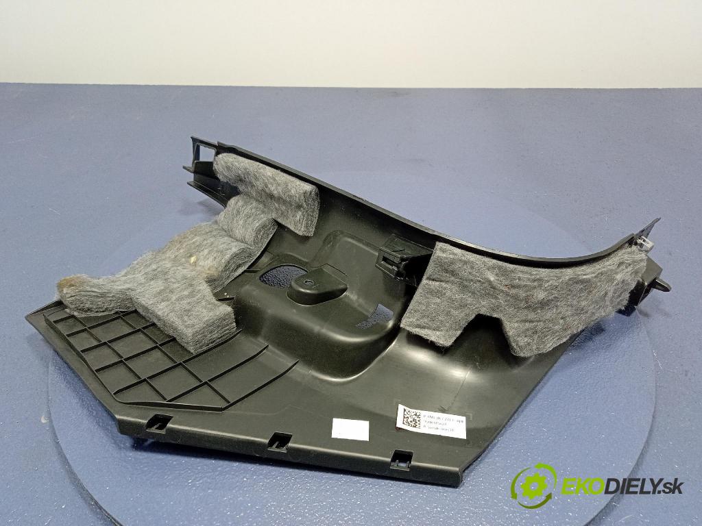 Audi SQ8 2022 kryt Plast: Interiéry: 4M1867271C