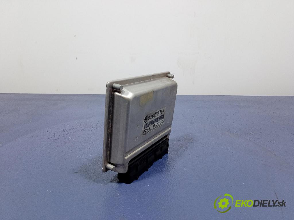 Vw Passat 2002 řídící jednotka Motor: 4B0906018DC