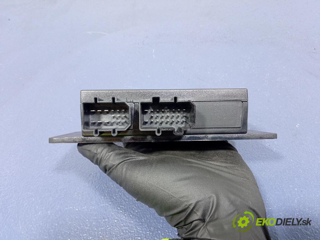 Vw Passat 2002 riadiaca jednotka Komfortu 1C0959799B