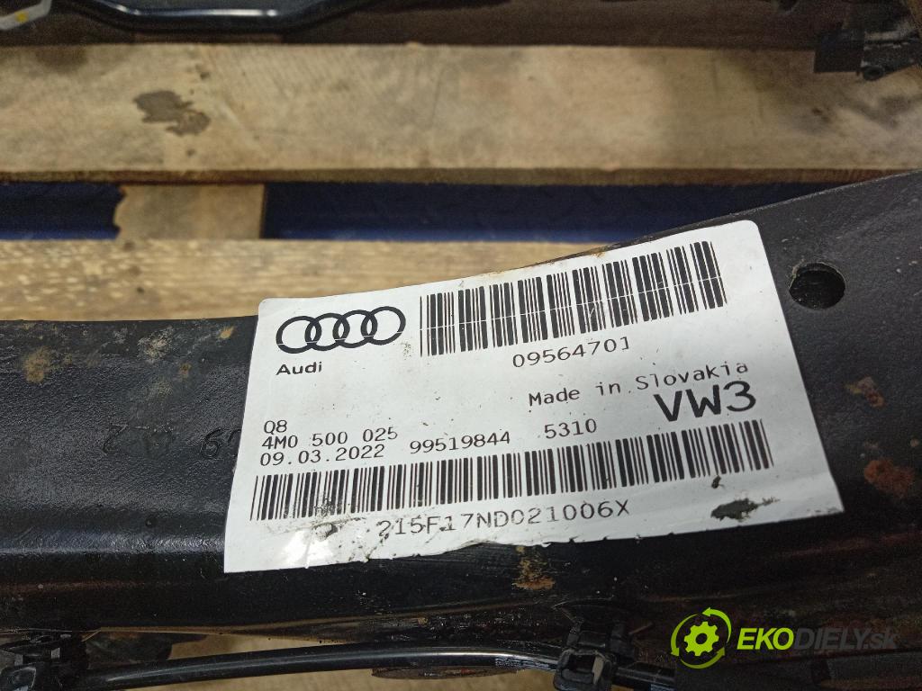 Audi SQ8 2022 výztuha Pozastavenia: Zad: 4M0500025