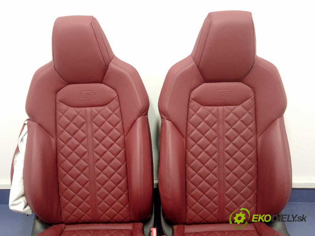 Audi SQ8 2022 sedačke: Soubor.