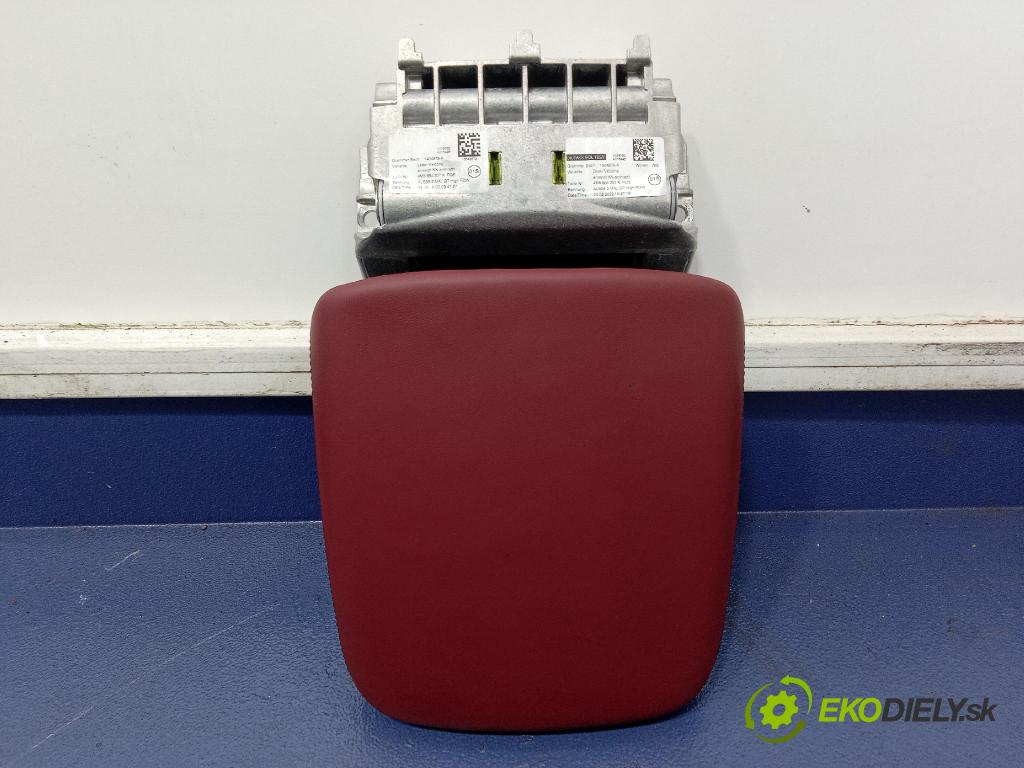 Audi SQ8 2022 sedačke: Soubor. 