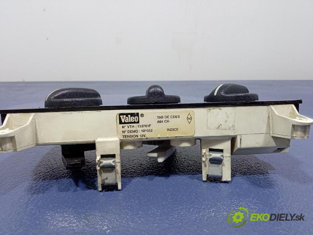 Opel Movano 2003 Přepínač Klimatizace: Proud vzduchu 133761F