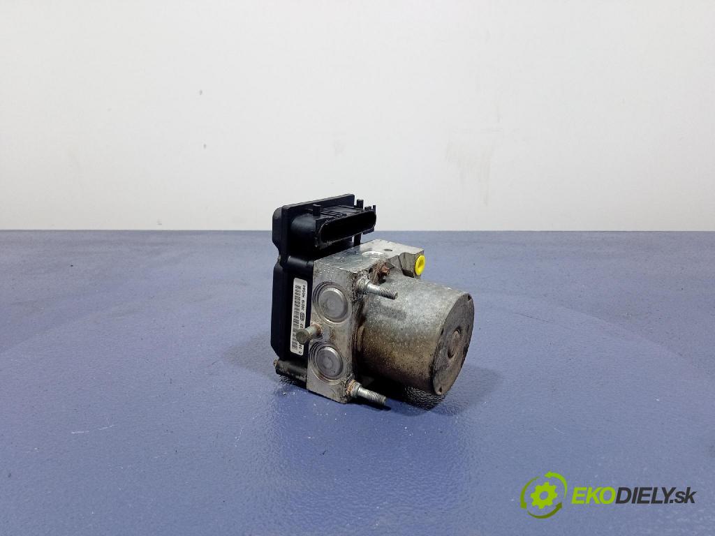 Toyota Avensis 2004 čerpadlo ABS x 44510-05042