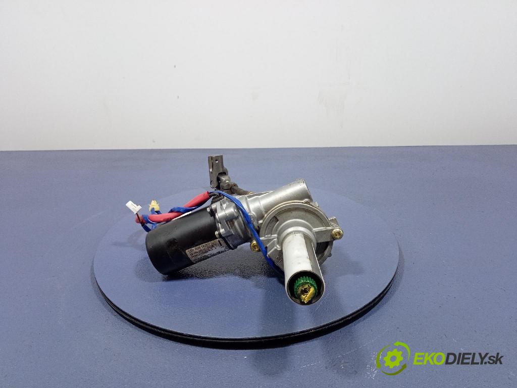 Toyota Avensis 2004 Sloupek volantu x 45200-05240