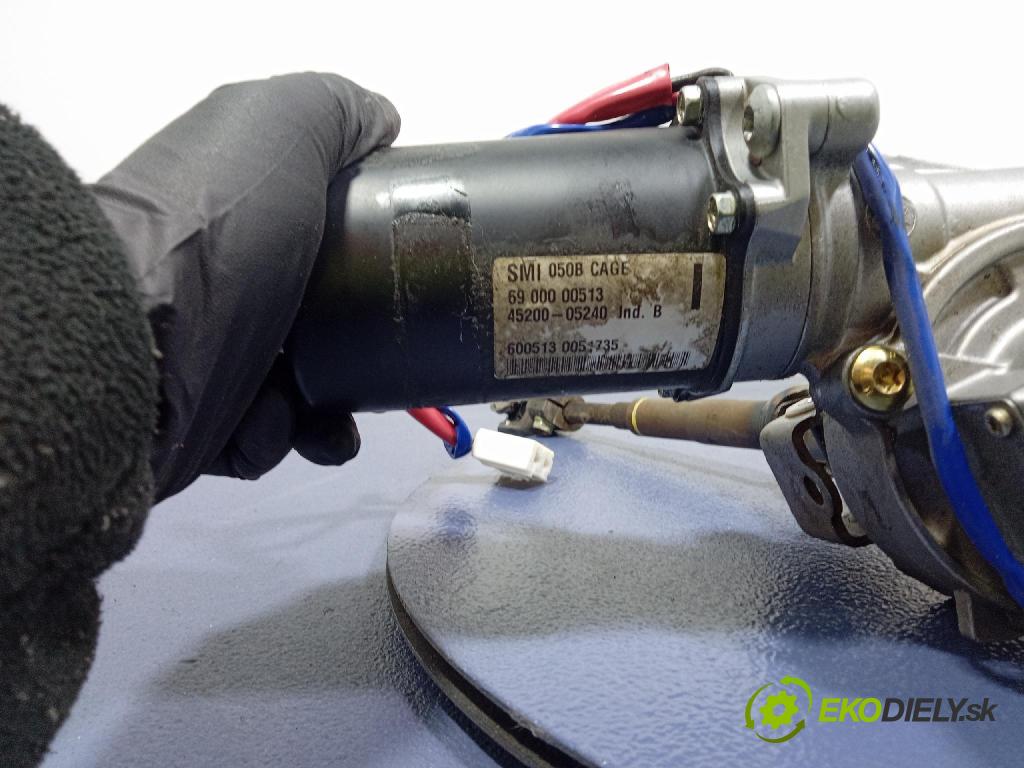 Toyota Avensis 2004 Sloupek volantu x 45200-05240