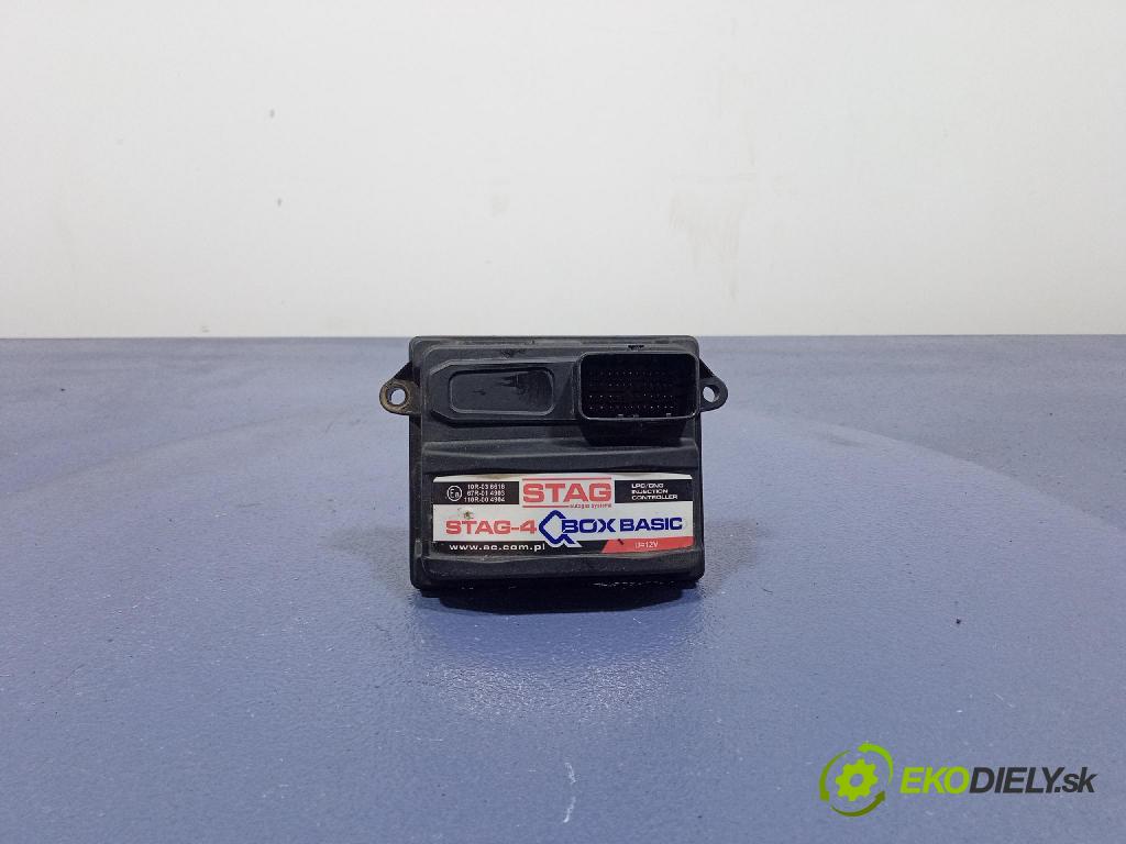 Toyota Avensis 2004 instalace x 10R-03 6616