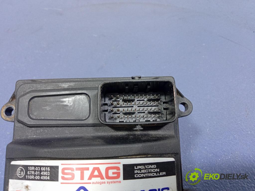 Toyota Avensis 2004 instalace x 10R-03 6616