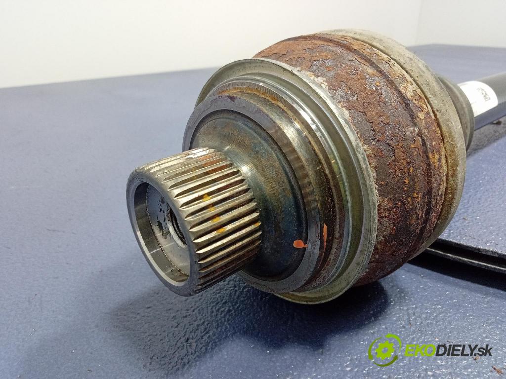 Audi SQ8 2022 poloos Práva: Zad: 4M0501201A