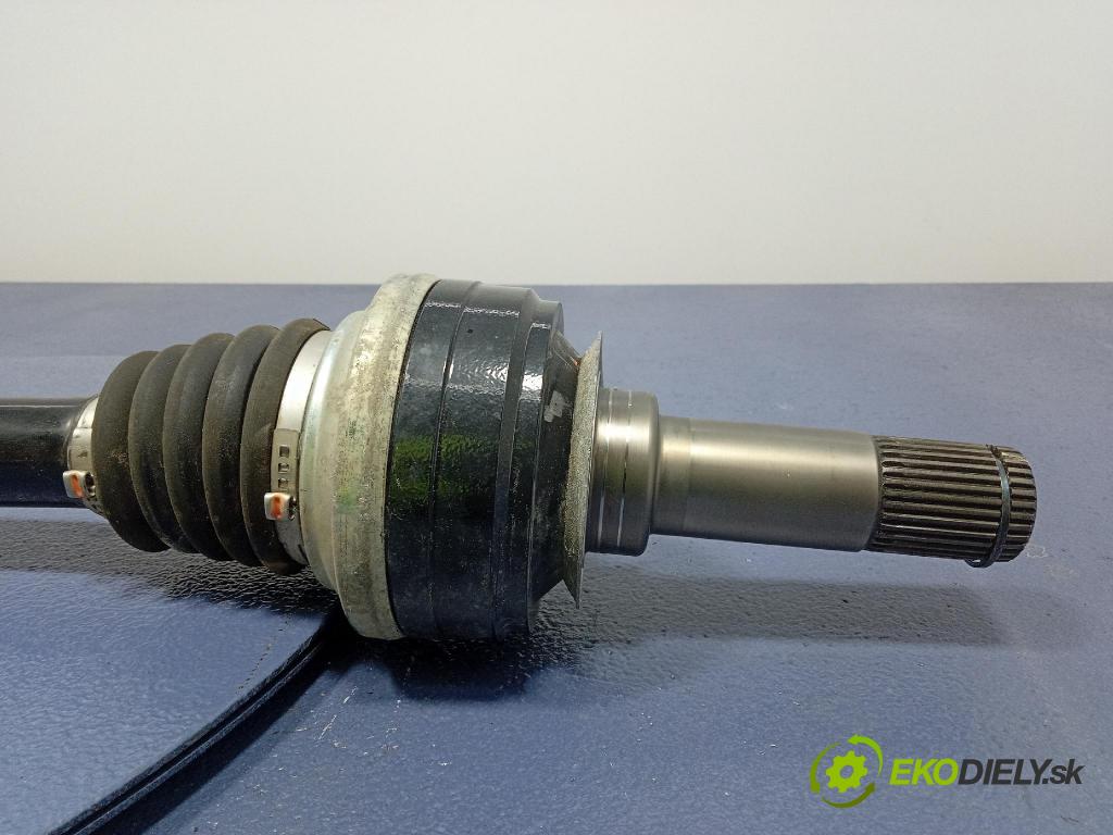 Audi SQ8 2022 poloos Práva: Zad: 4M0501201A