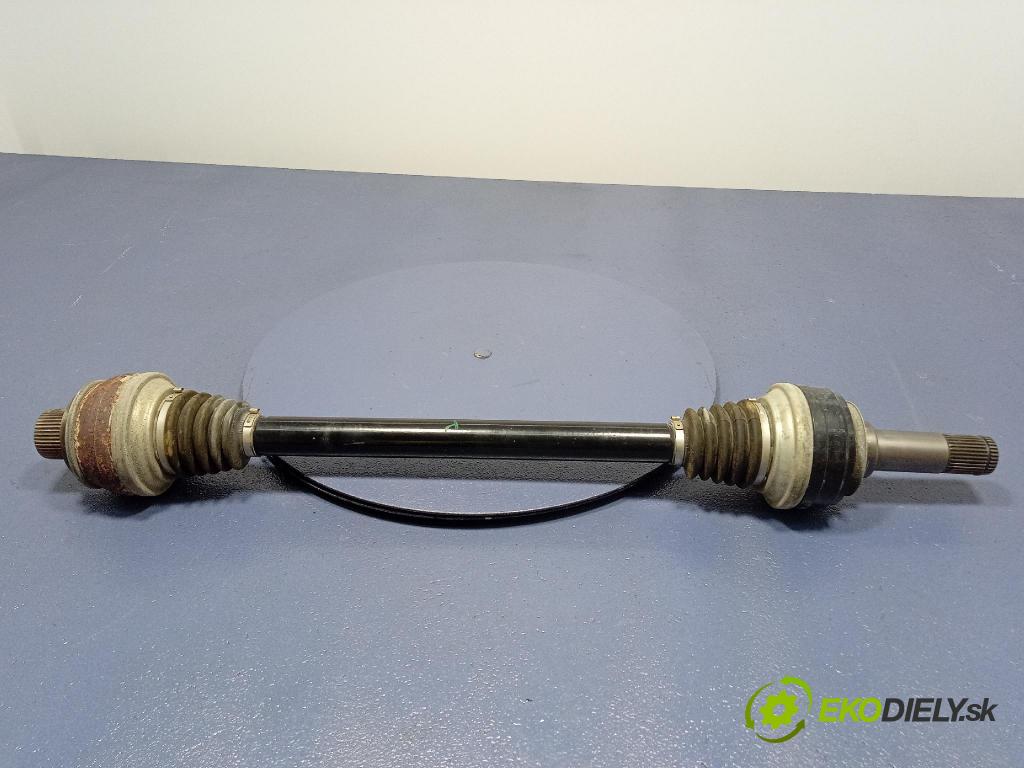 Audi SQ8 2022 poloos Práva: Zad: 4M0501201A