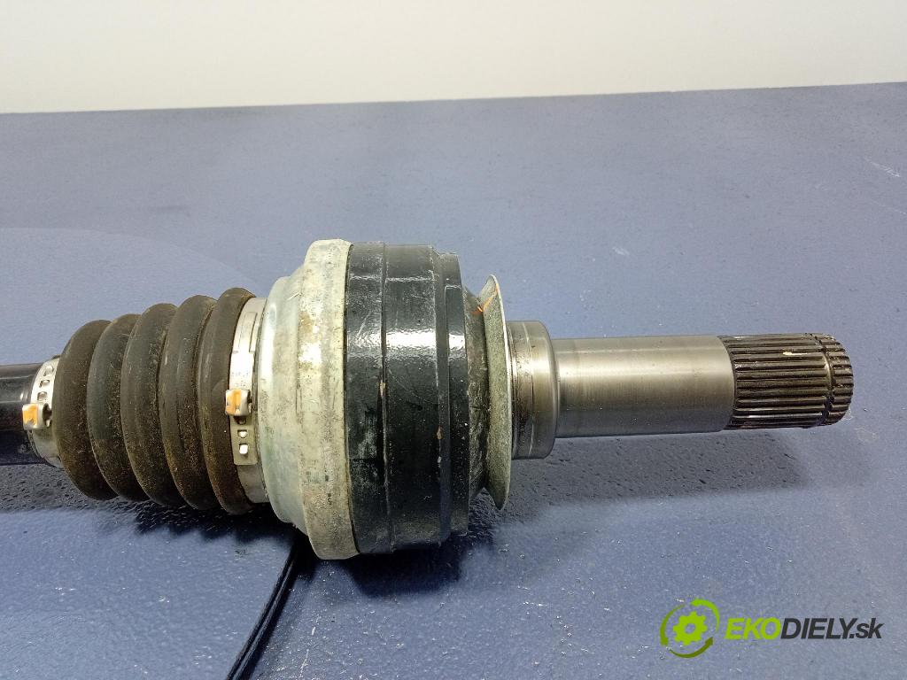 Audi SQ8 2022 poloos levá Zad: 4M0501201A