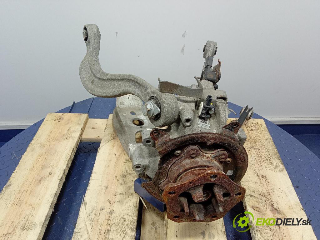 Porsche Cayenne 0 náboj Práva: 9Y0505432