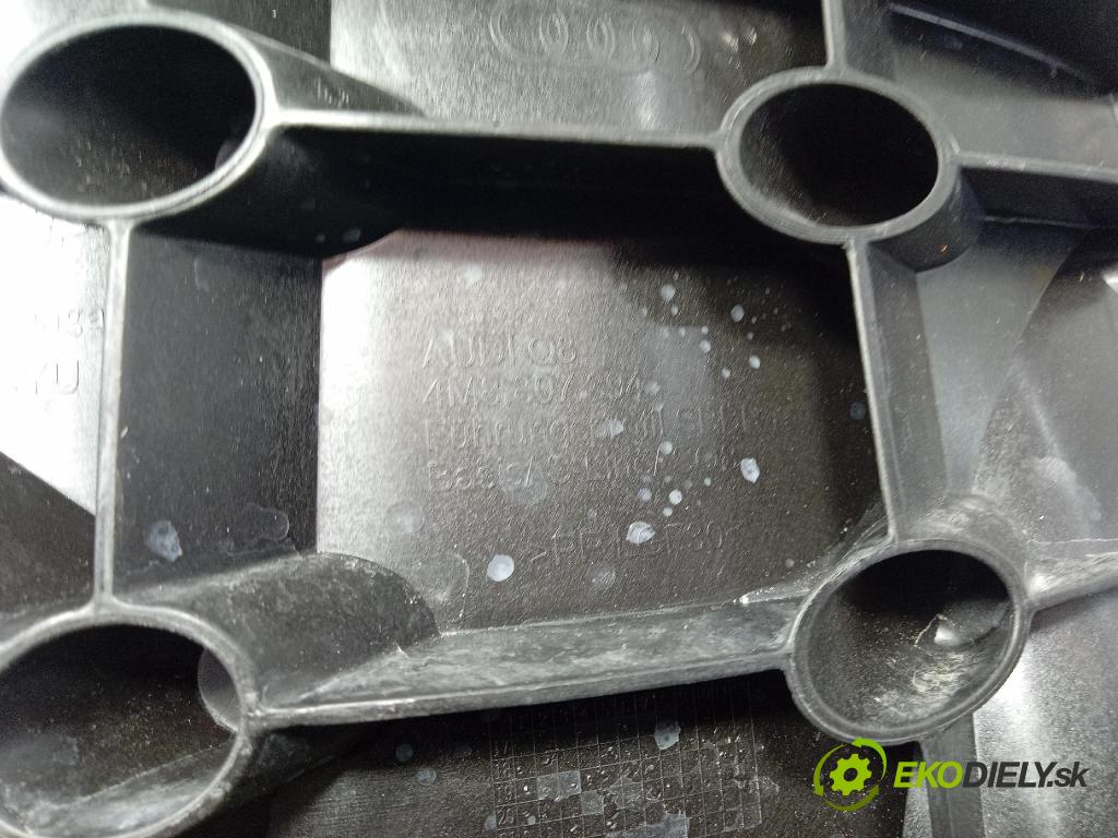 Audi SQ8 2022 Upevnenie: narazník 4M8807394