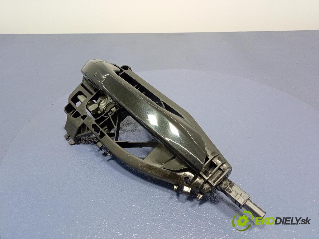 Audi SQ8 2022 rukoväť Predné Prava: 4M8837206B