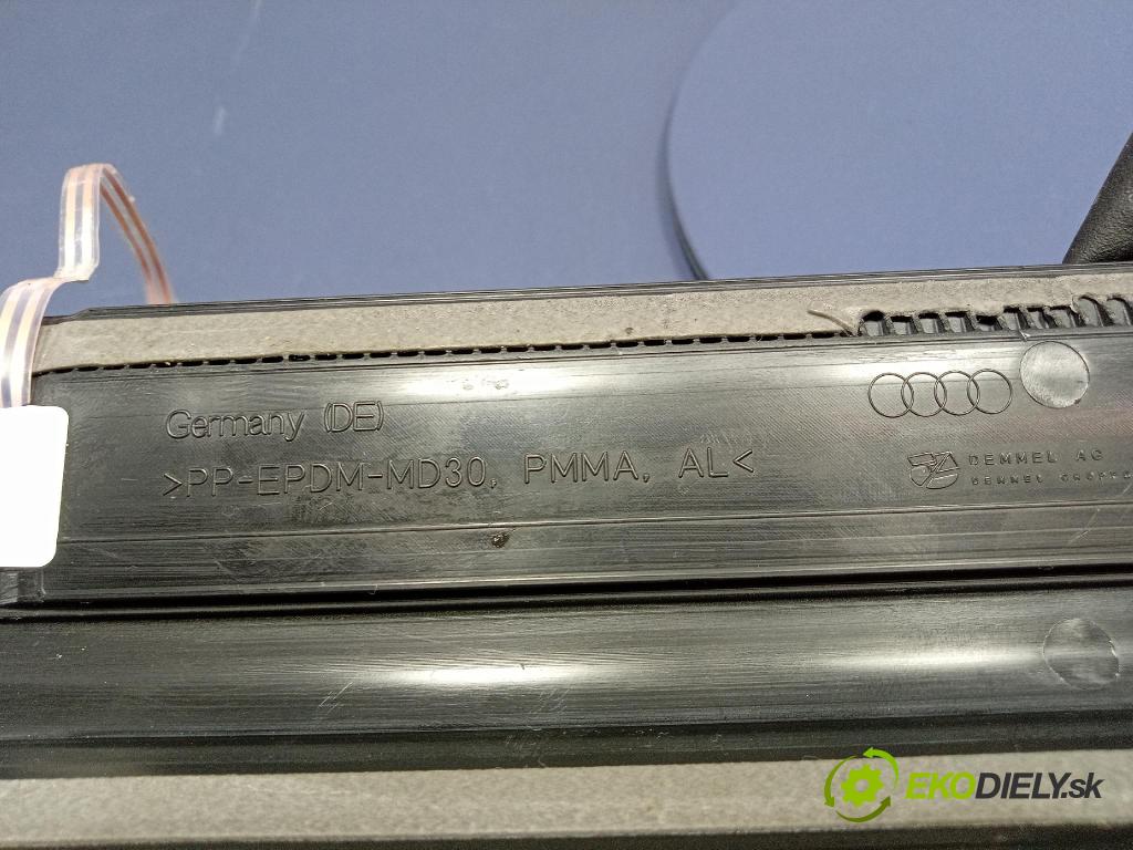 Audi SQ8 2022 lišta Práh: 4M8947405A