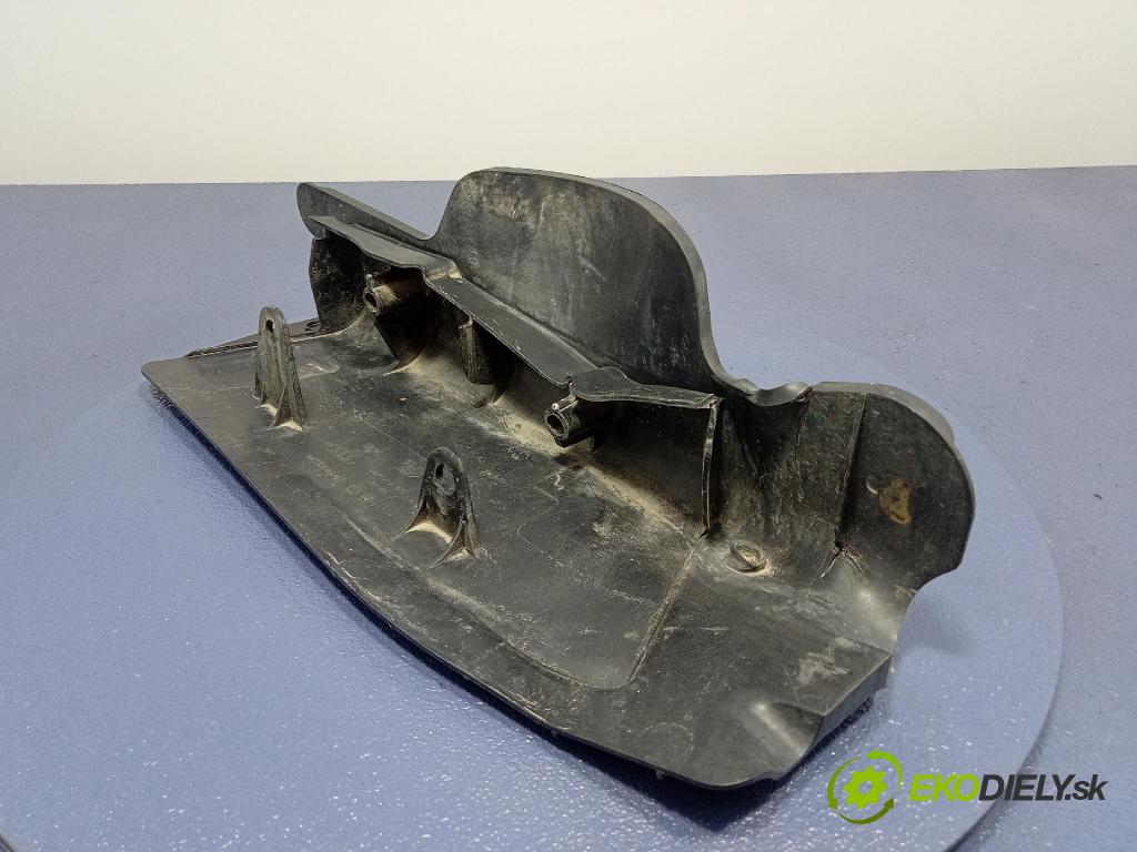 Audi SQ8 2022 kryt Plast: podvozek: 4M0505415