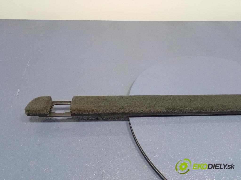 Audi SQ8 2022 lišta kufra: 4M8863527B