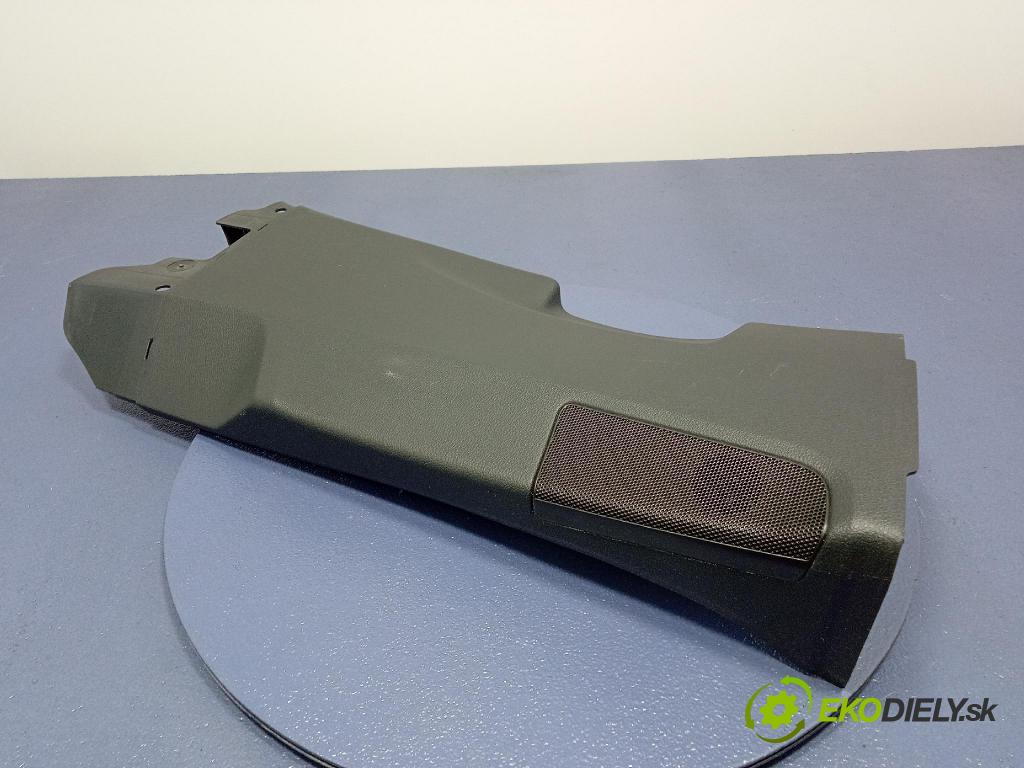 Audi SQ8 2022 kryt Plast: Interiéry: 4M8867240A