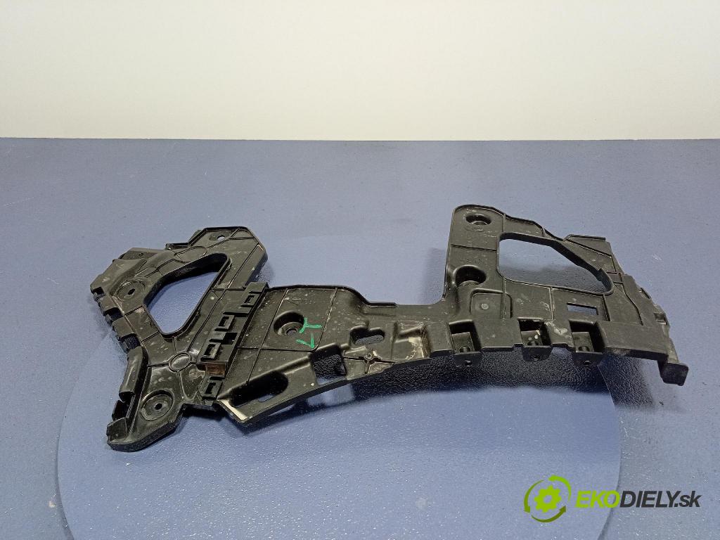 Audi SQ8 2022 Upevnění: narazník 4M8807453