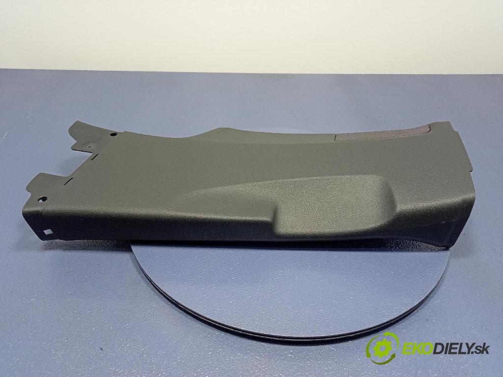 Audi SQ8 2022 kryt Plast: Interiéry: 4M8867239/A