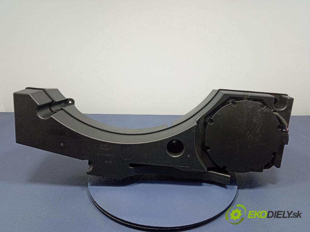 Audi SQ8 2022 Reproduktor / Subwoofer: 4M8035621A