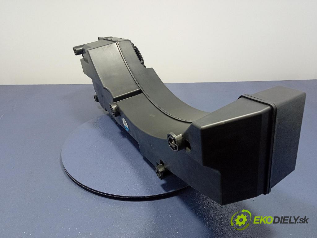 Audi SQ8 2022 Reproduktor / Subwoofer: 4M8035621A