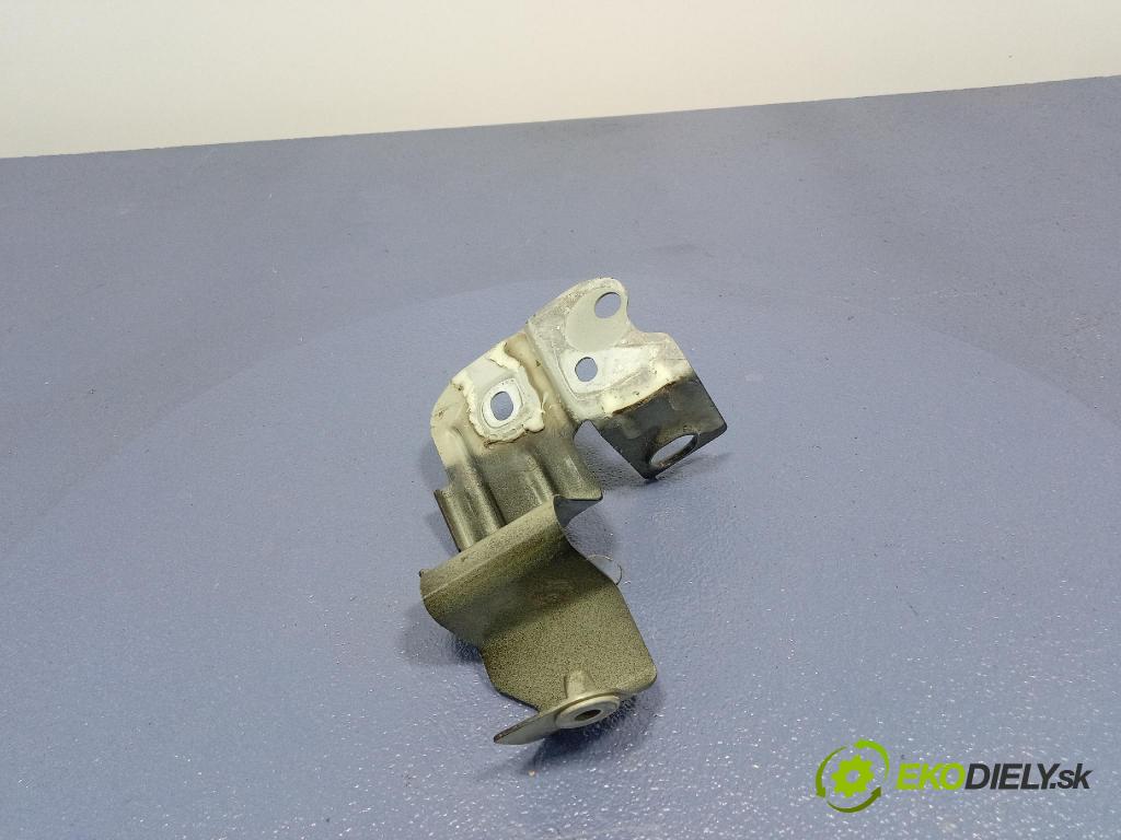 Audi SQ8 2022 blatník Predné Vľavo: 4M8821167