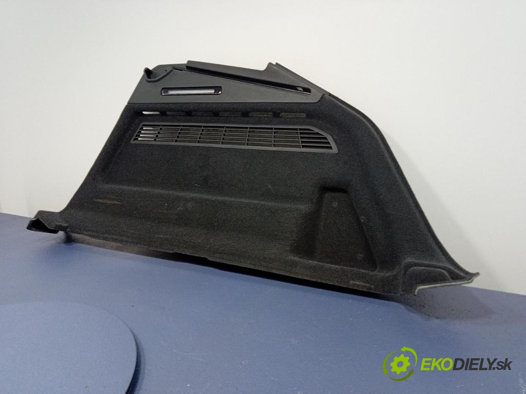 Audi SQ8 2022 Čalounictví: kufra: 4M8863880M