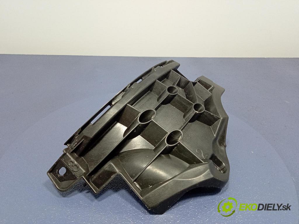 Audi SQ8 2022 Upevnenie: narazník 4M8807393