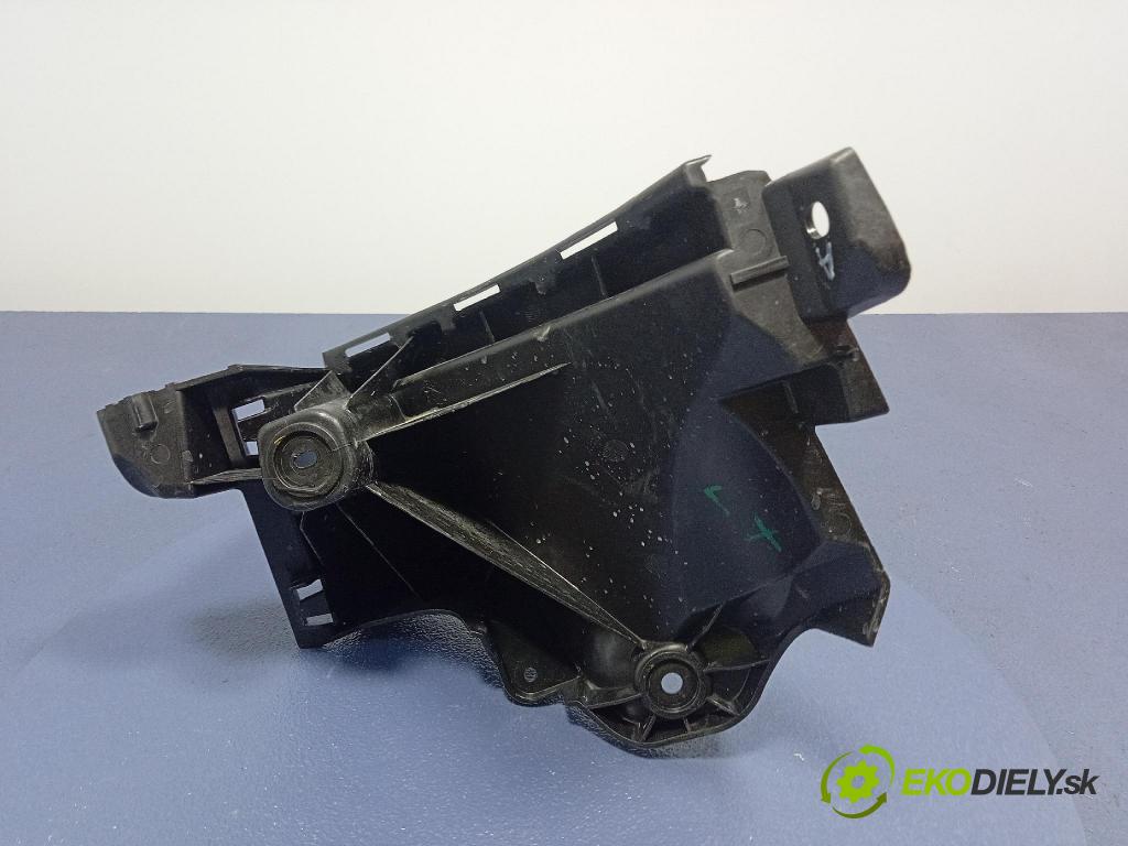 Audi SQ8 2022 Upevnenie: narazník 4M8807393