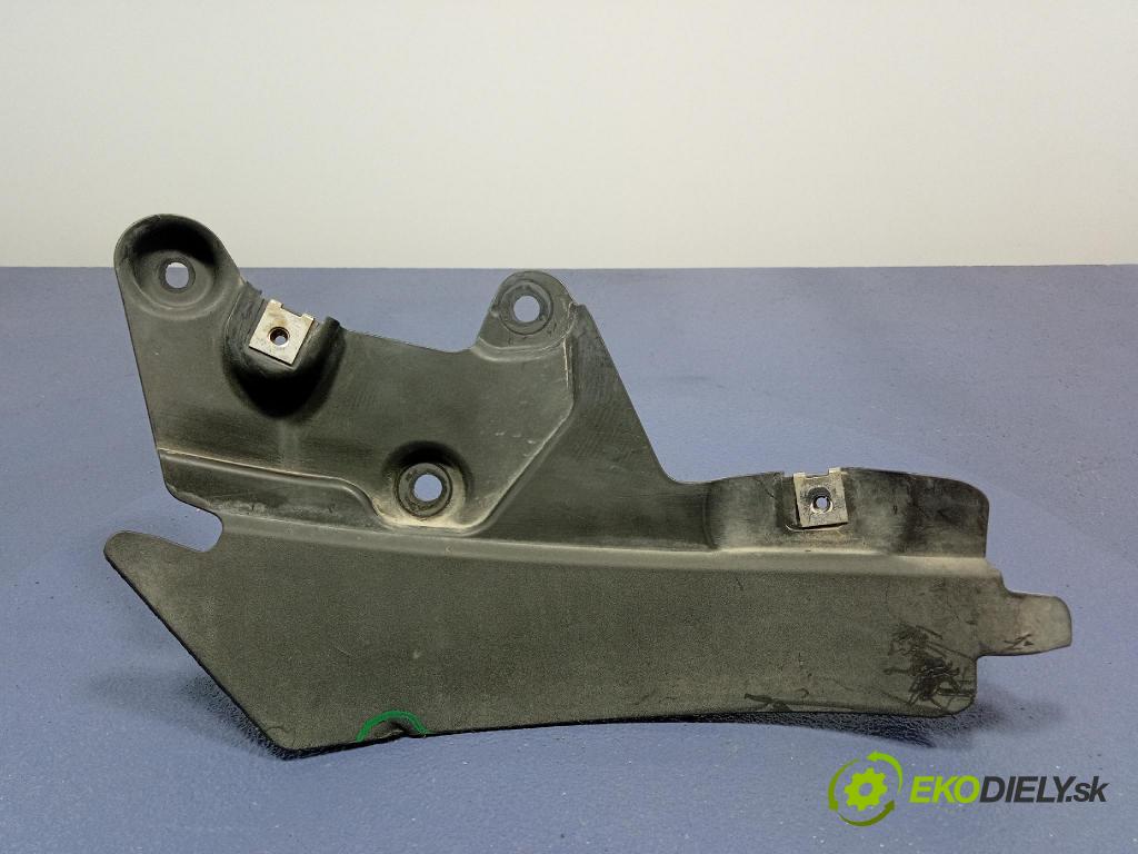 Audi SQ8 2022 blatník: plastický: Zad: 4M8854815A