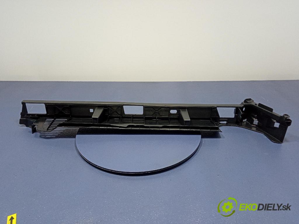 Audi SQ8 2022 kryt Plast: Interiéry: 4M8863528