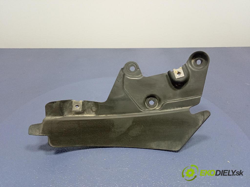 Audi SQ8 2022 blatník: plastický: Zad: 4M8854816A