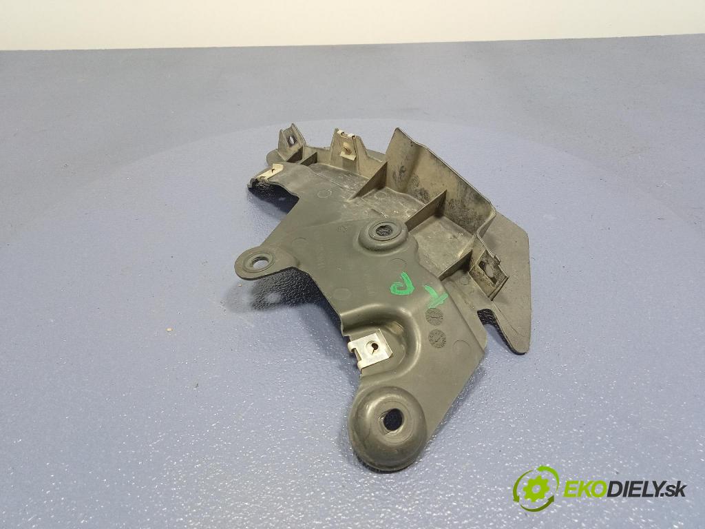 Audi SQ8 2022 blatník: plastický: Zad: 4M8854816A