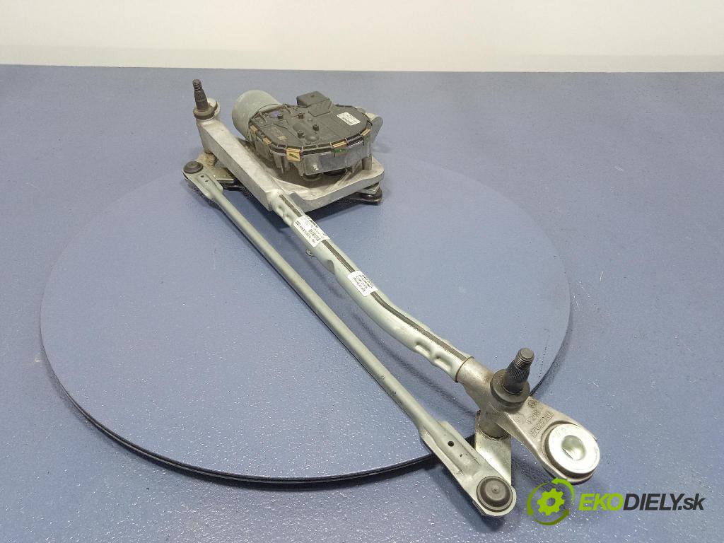 Audi SQ8 2022 mechanizmus motor: Stierače: Predné 4M8955023B