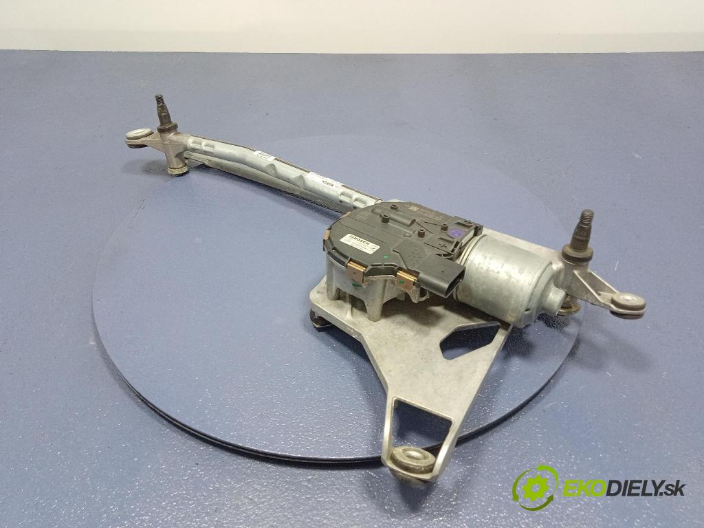 Audi SQ8 2022 mechanizmus motor: Stierače: Predné 4M8955023B