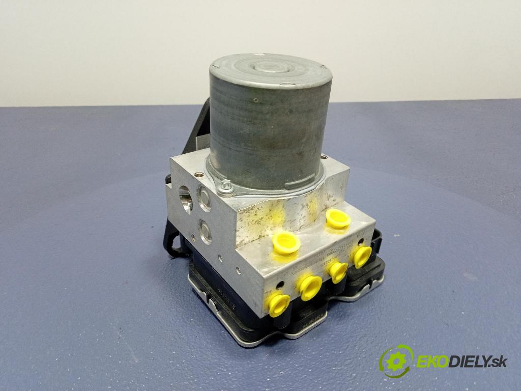 Audi SQ8 2022 čerpadlo ABS x 4M6907379AF