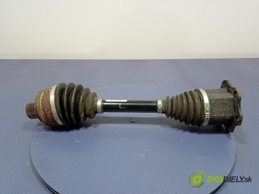 Audi SQ8 2022 poloos ľavá Predné 4M0407271G