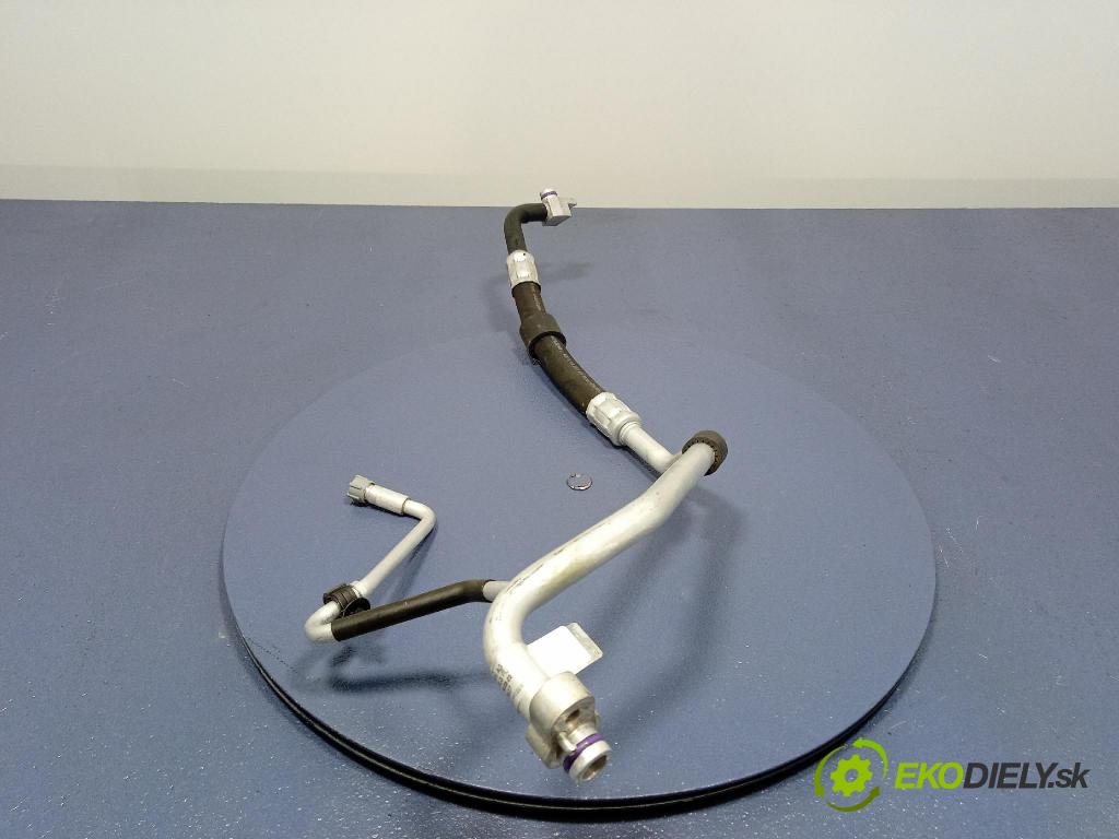 Audi SQ8 2022 rúrka Klimatizácia: 4M1816740N