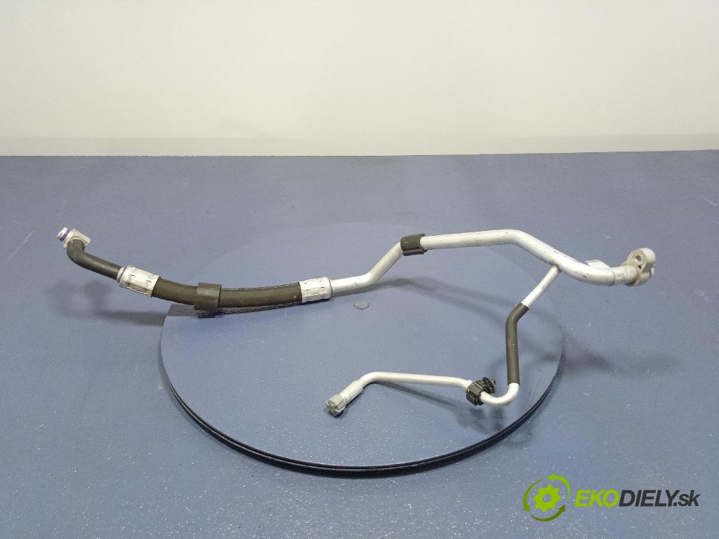 Audi SQ8 2022 rúrka Klimatizácia: 4M1816740N