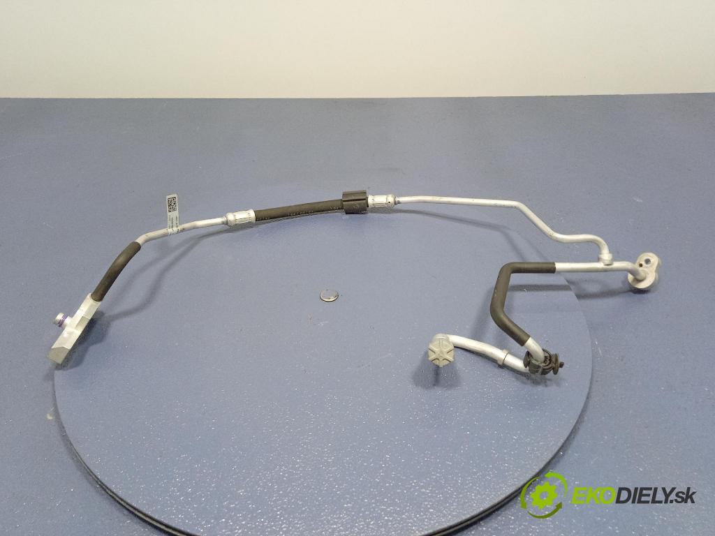 Audi SQ8 2022 rúrka Klimatizácia: 4M1816720R