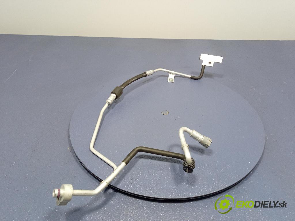 Audi SQ8 2022 rúrka Klimatizácia: 4M1816720R