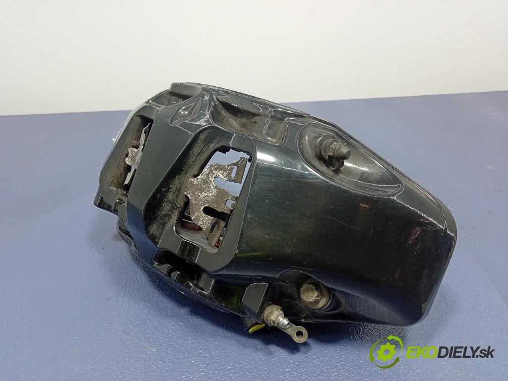 Audi SQ8 2022 brzdič brzdový před Levý: 4M0615105KA