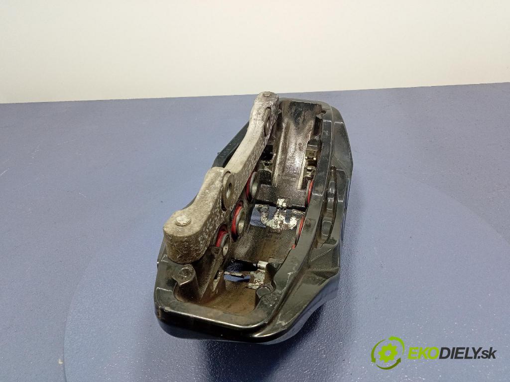 Audi SQ8 2022 brzdič brzdový před Levý: 4M0615105KA