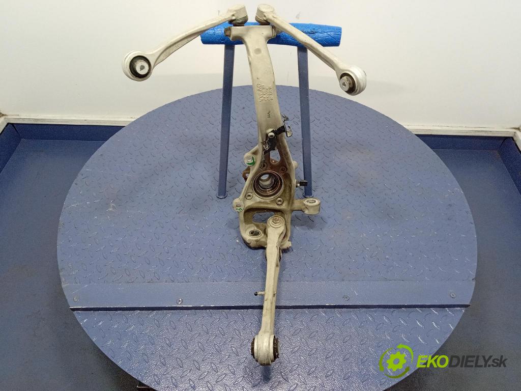 Audi SQ8 2022 náboj ľavá 4M0407241K