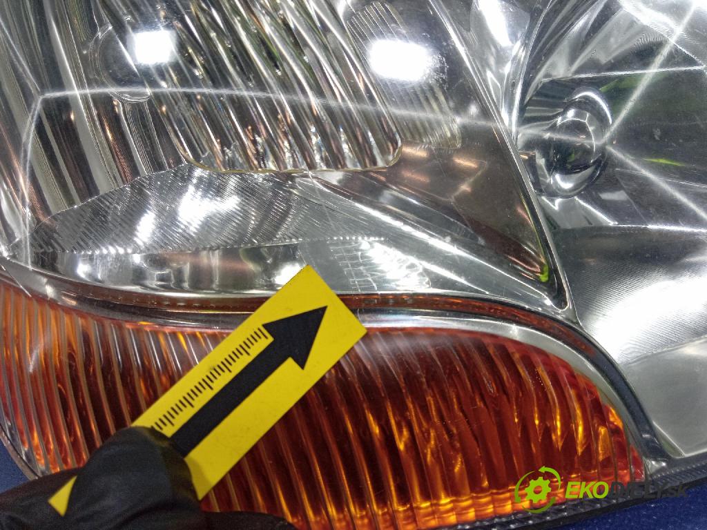 Suzuki Ignis 2001 světlo v pravo: P0361R